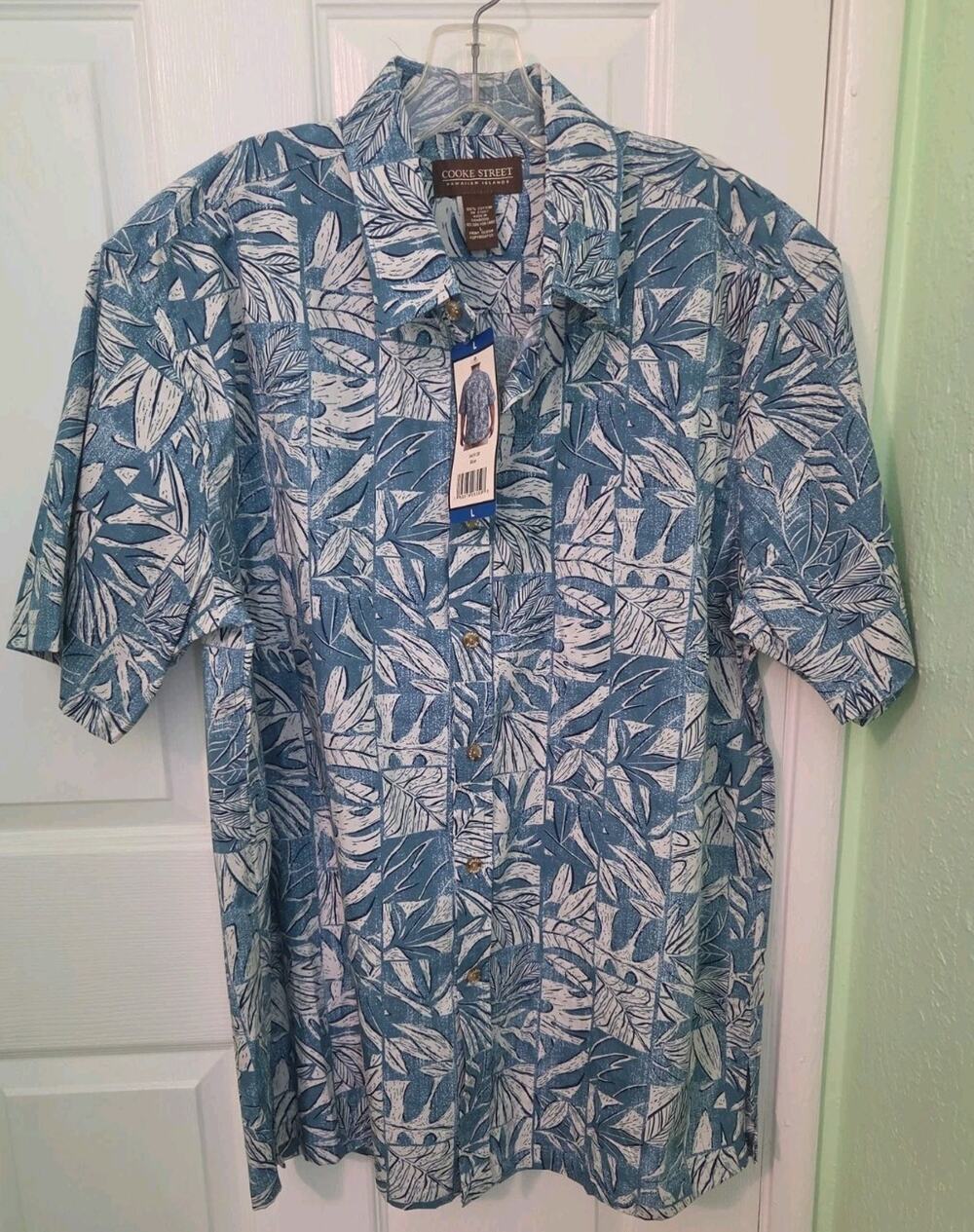 Cooke Street Men's Large Hawaiian Islands Blue Print Cotton Short Sleeve Vaca